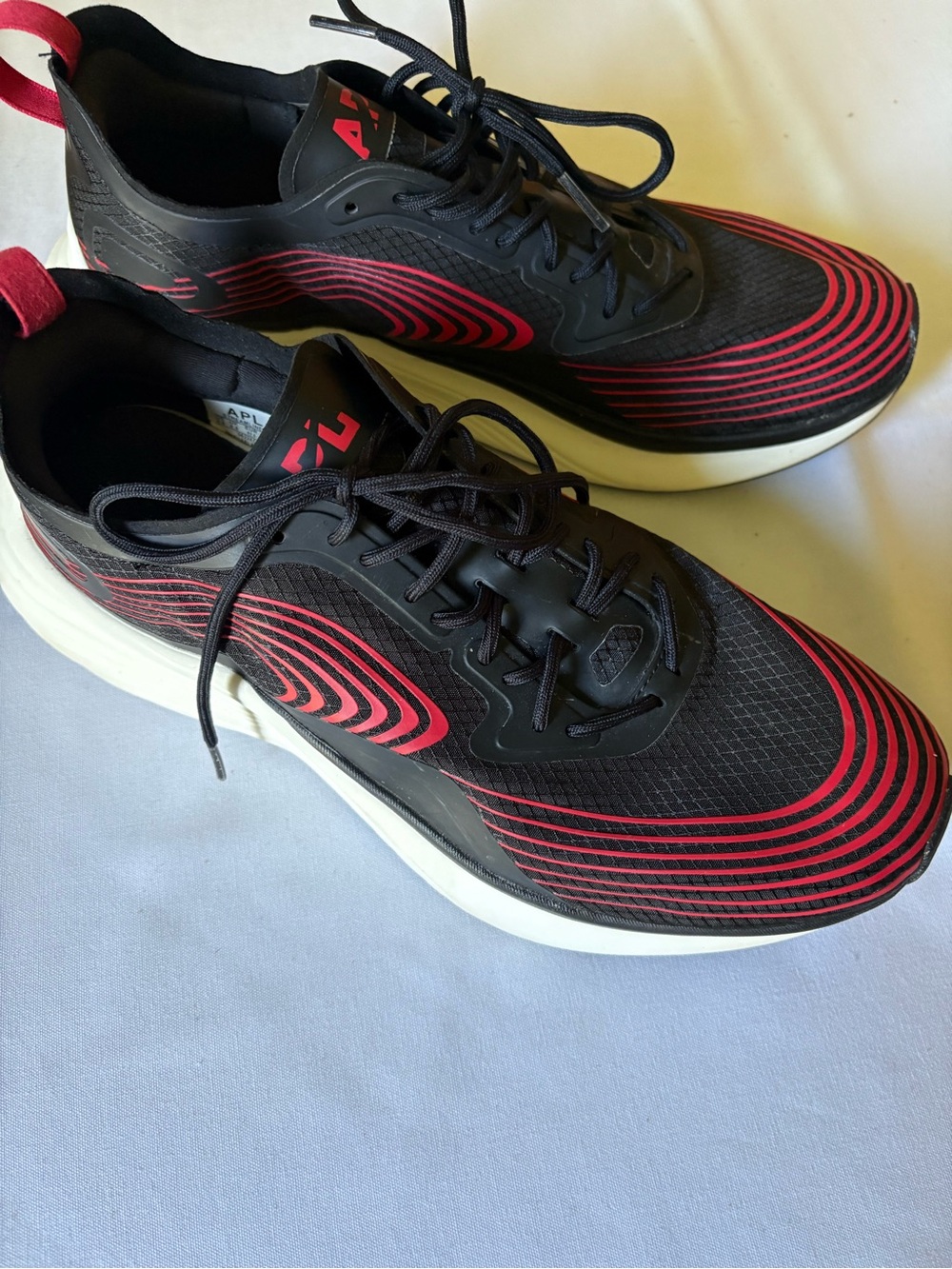 APL Streamline Black Slip-On Sneaker
Men’s 9.5 / women’s 11